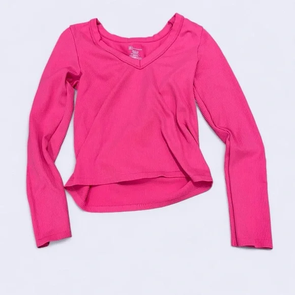 No Boundaries Hot Pink Ribbed V-Neck Top - Picture 1 of 3